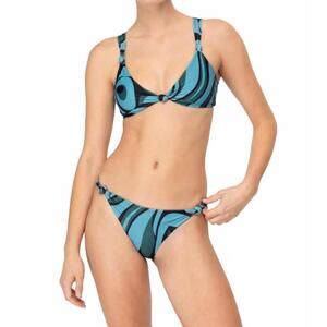 NEW MIKOH lula knot top in la plage